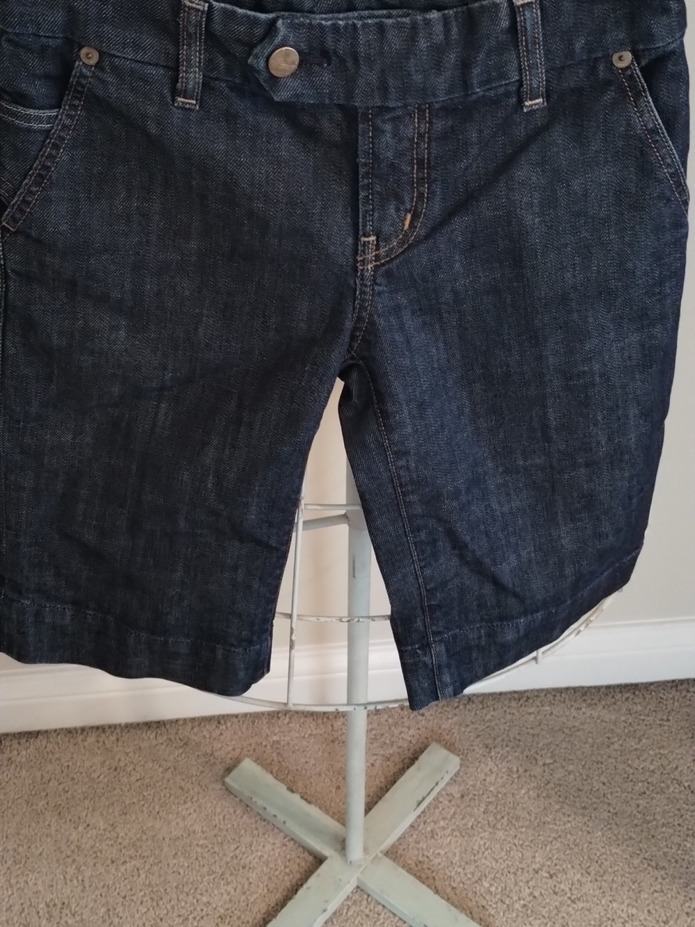 Citzens of Humanity jean shorts - Picture 8 of 13